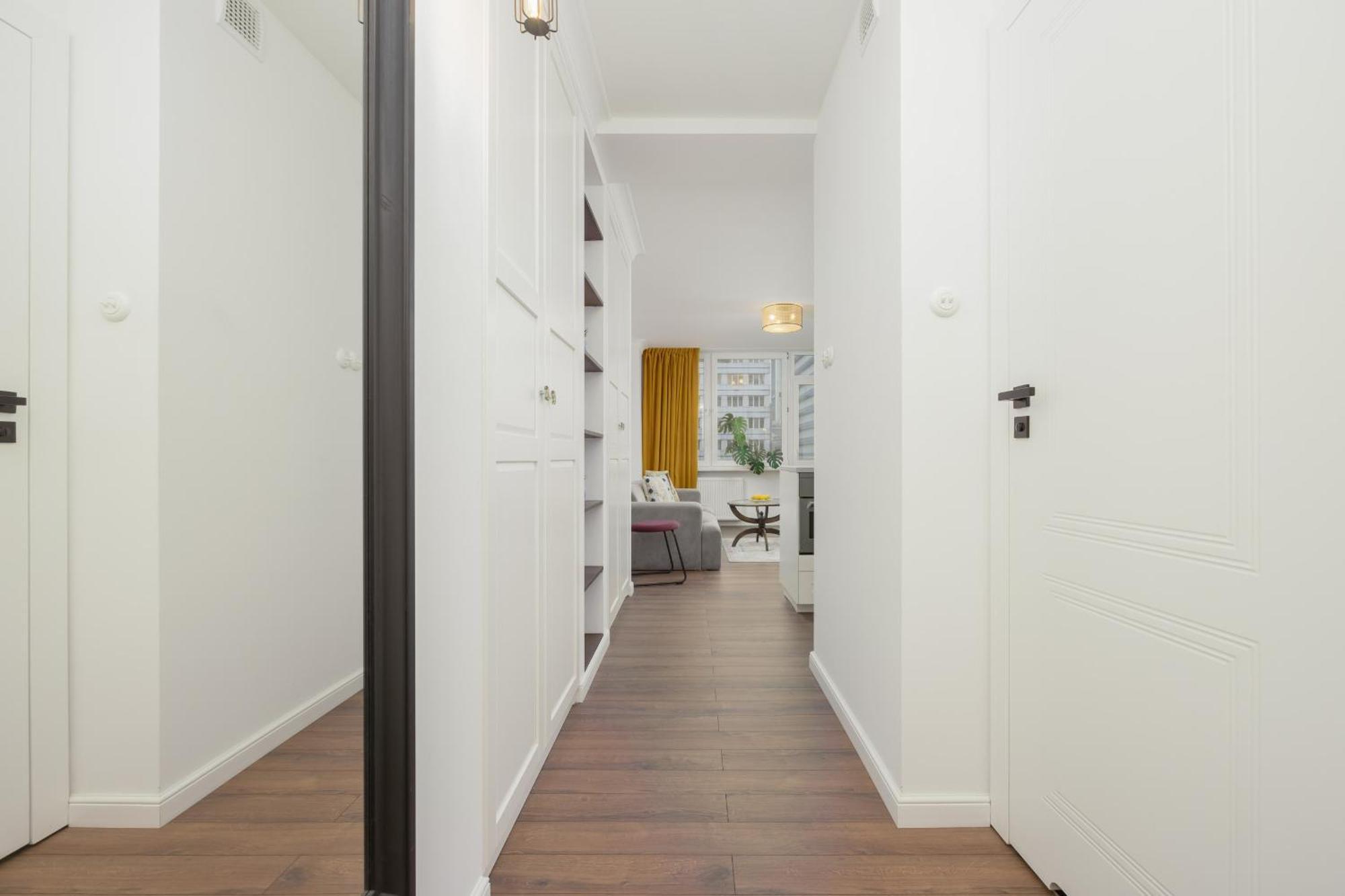 Marszalkowska Stylish Apartment With Balcony Warsaw Center By Noclegi Renters Varsóvia Exterior foto